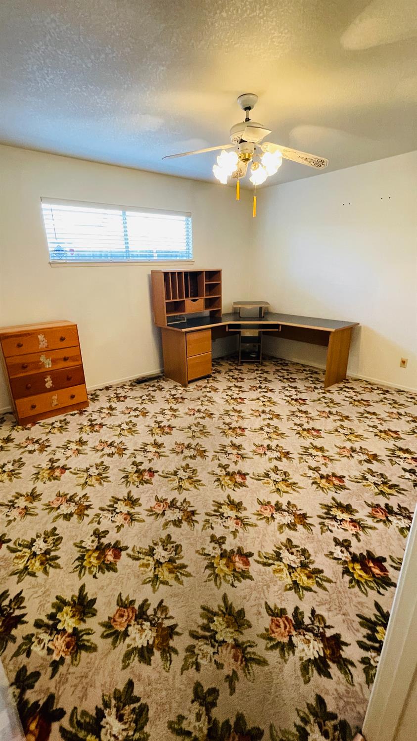 712 Leytonstone Avenue Modesto, CA 95355 - Photo 24 of 32