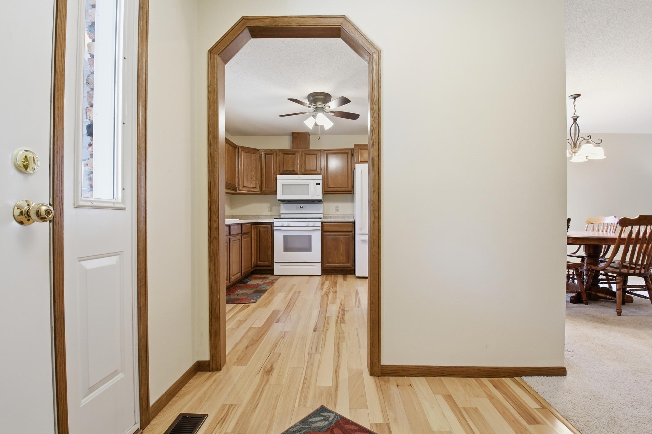 2510 9th Street Southwest Willmar, MN 56201 - Photo 4 of 26