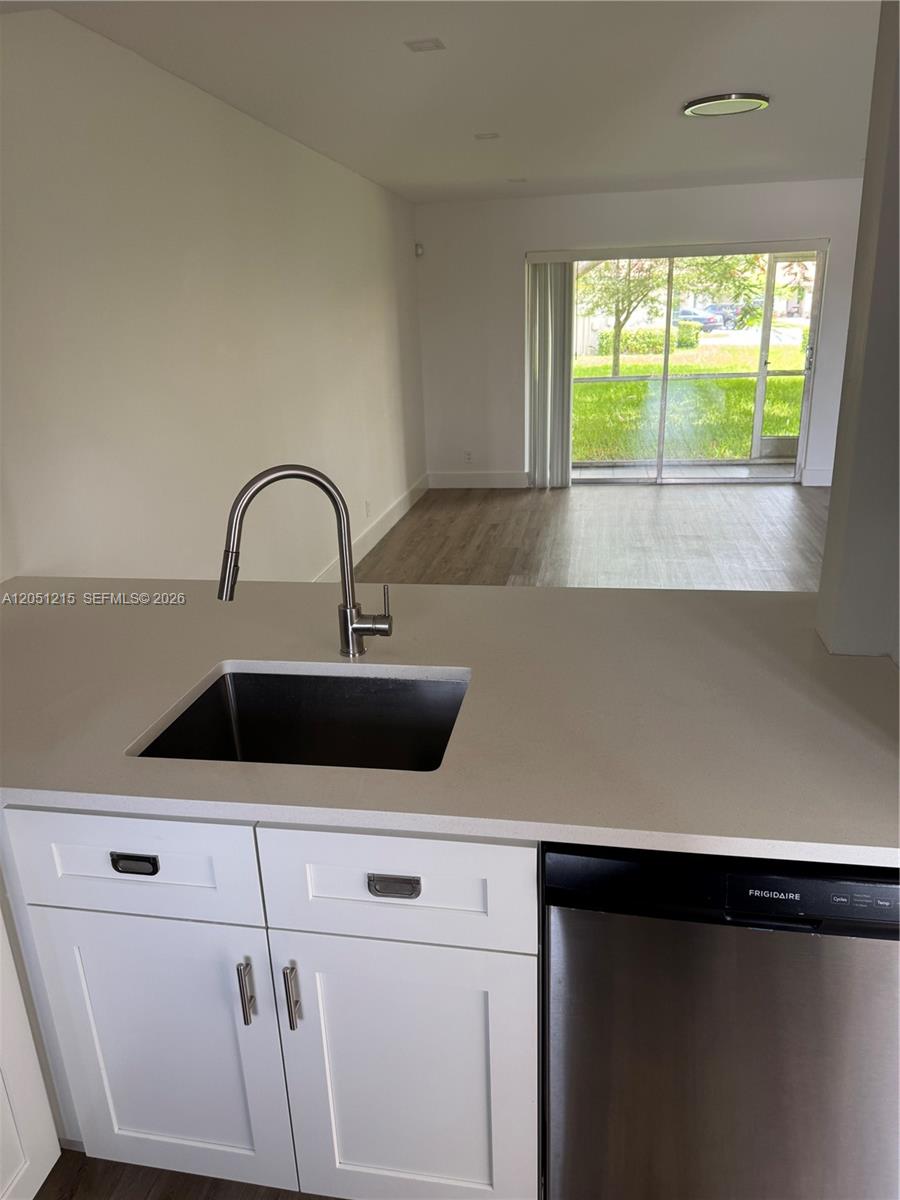 9937 Three Lakes Circle, Unit 14D Boca Raton, FL 33428 - Photo 2 of 22 new appliances
