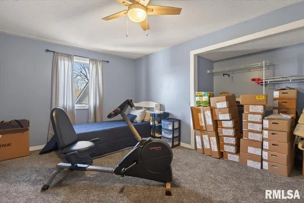 $609,900 | 7460 Rolling Oaks Drive, Sherman, IL 62684