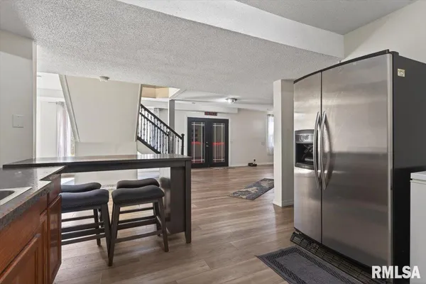 $609,900 | 7460 Rolling Oaks Drive, Sherman, IL 62684