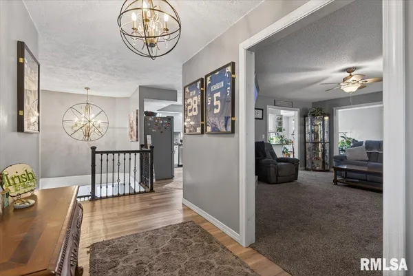 $609,900 | 7460 Rolling Oaks Drive, Sherman, IL 62684