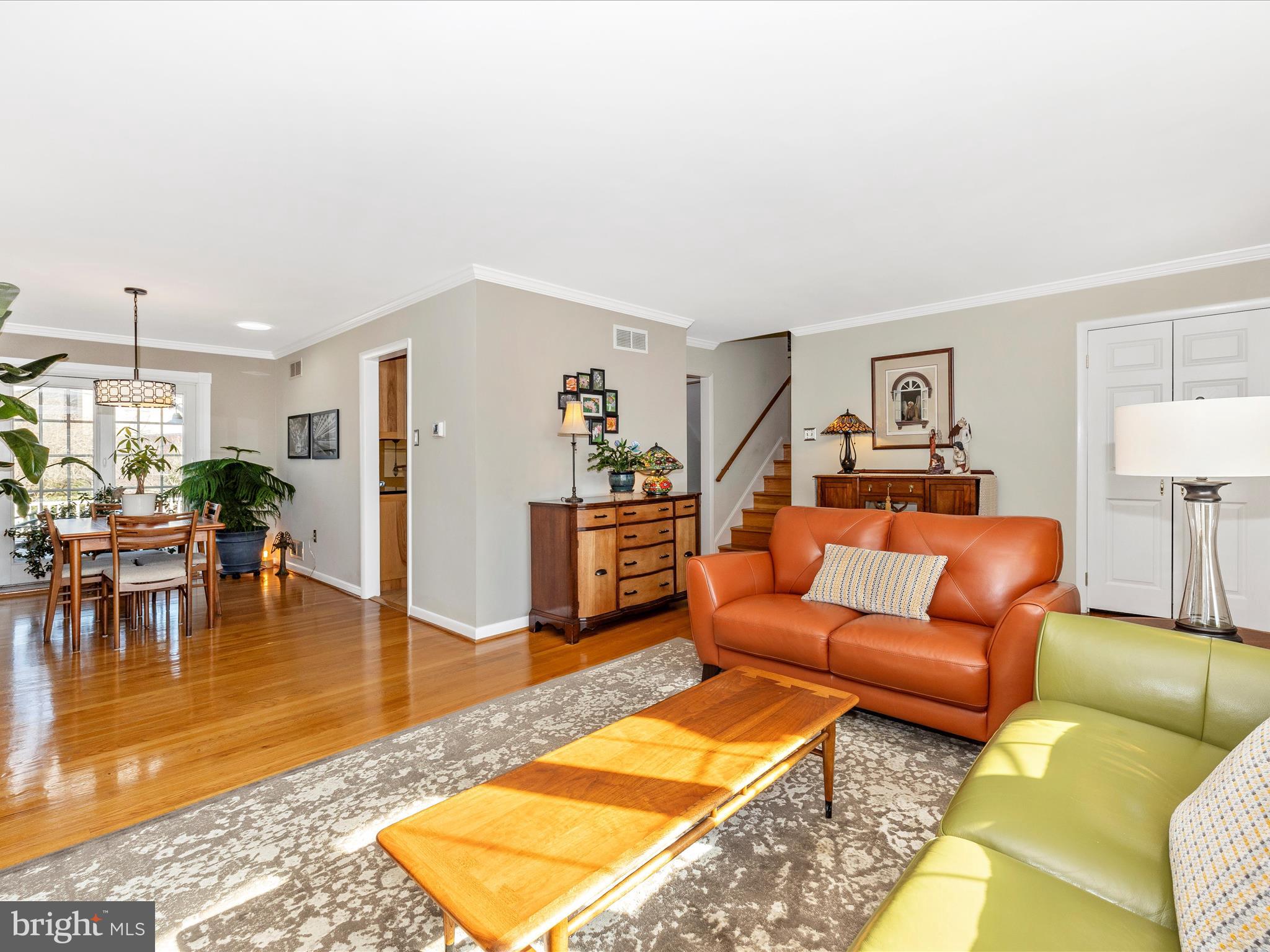 16 Kline Boulevard Frederick, MD 21701 - Photo 20 of 62 a living room with furniture wooden floor and a table