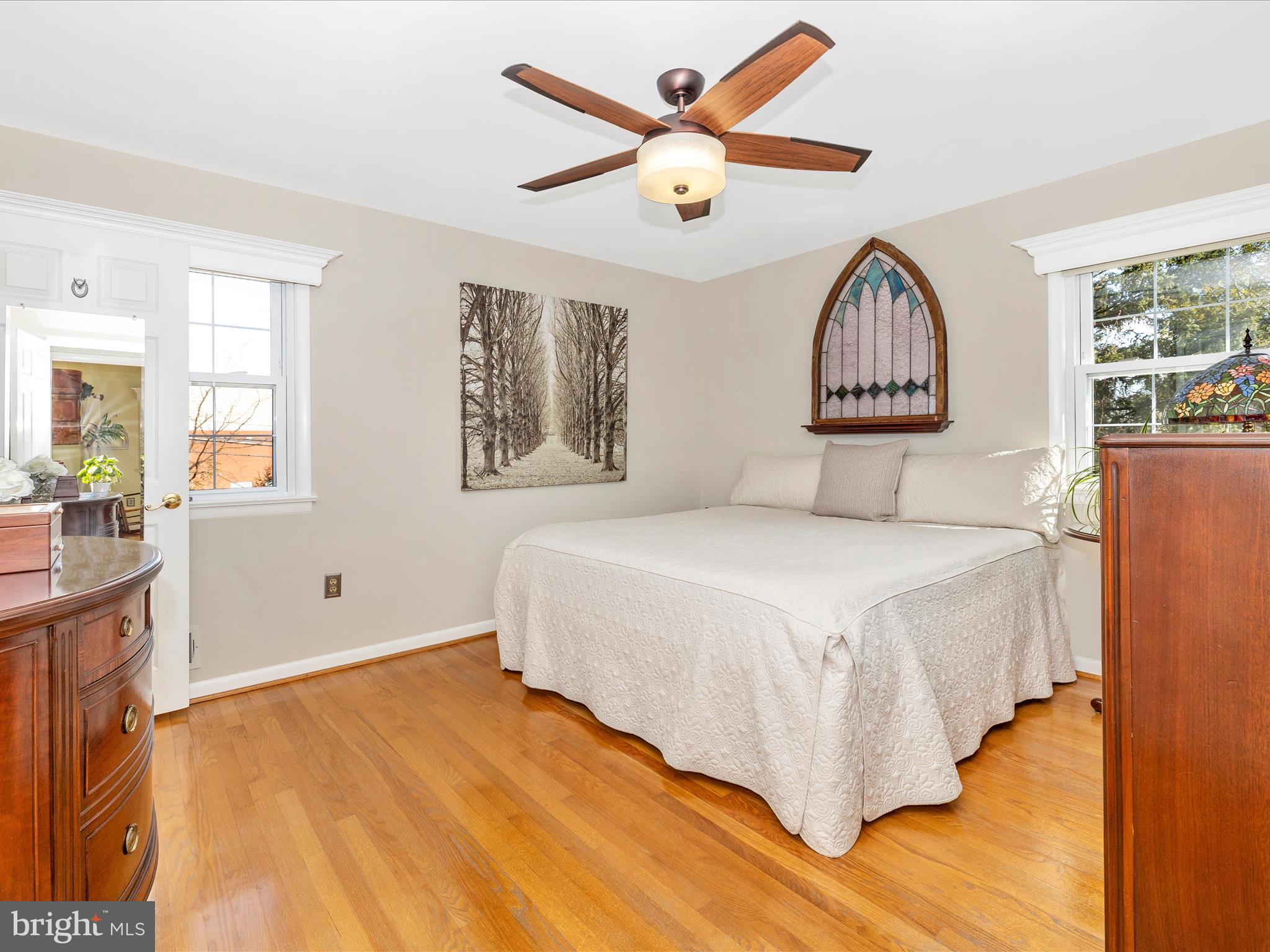 16 Kline Boulevard Frederick, MD 21701 - Photo 27 of 62 a bedroom with a large bed and a window