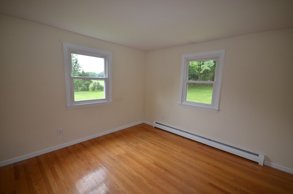 3 Yellow Farm Road Deerfield, MA 01373 - Photo 11 of 26 Gallery Image 11