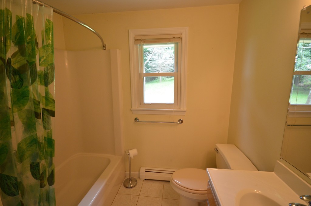 3 Yellow Farm Road Deerfield, MA 01373 - Photo 12 of 26 Gallery Image 12