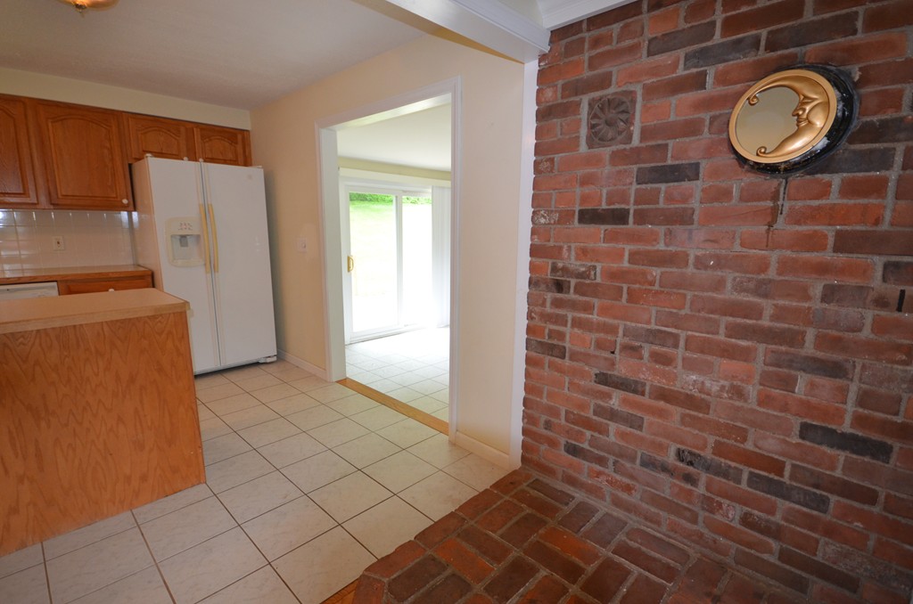 3 Yellow Farm Road Deerfield, MA 01373 - Photo 3 of 26 Gallery Image 3