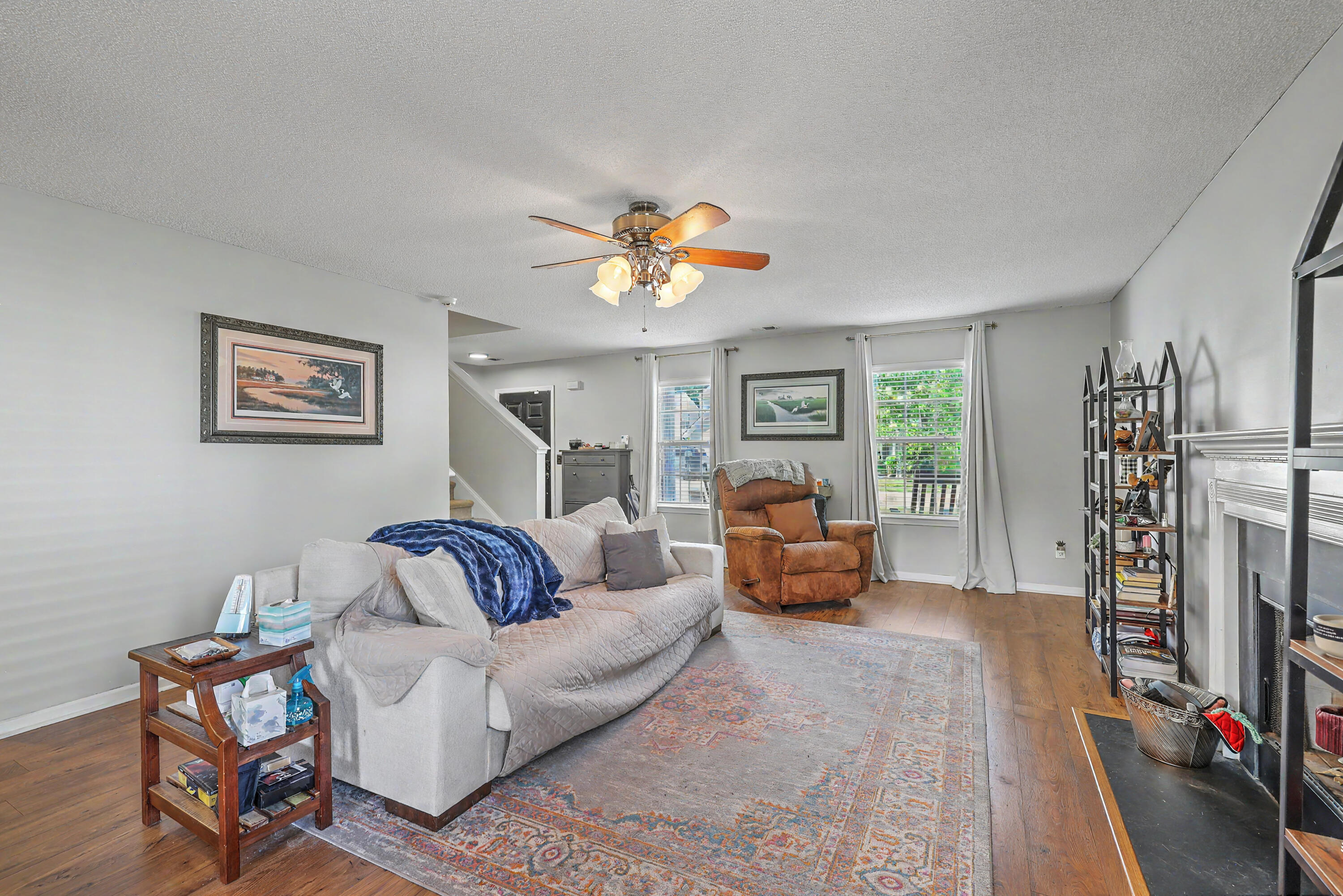 300 Dunning Road Summerville, SC 29486 - Photo 7 of 32