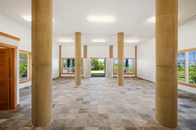 a view of an entryway with a door