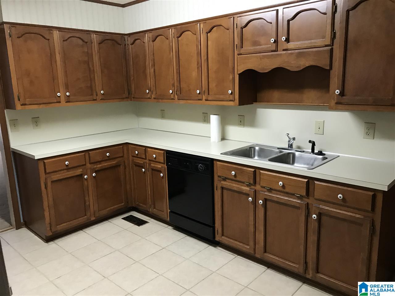 1126 Independence Drive Alabaster, AL 35007 - Photo 4 of 18