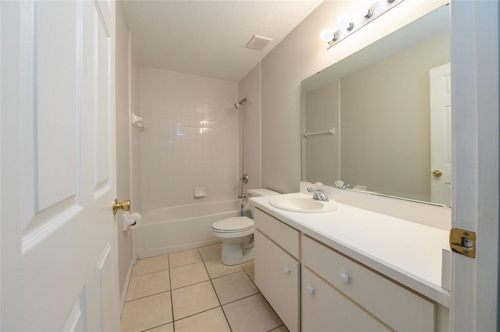37 Rockefeller Drive Palm Coast, FL 32164 - Photo 11 of 18
