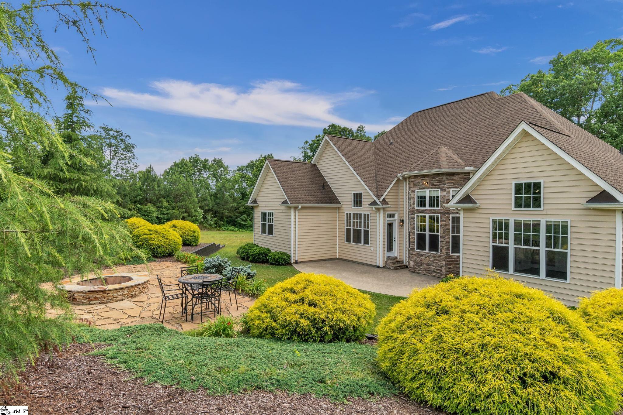 108 Coster Road Travelers Rest, SC 29690 - Photo 5 of 36 Gallery Image 5