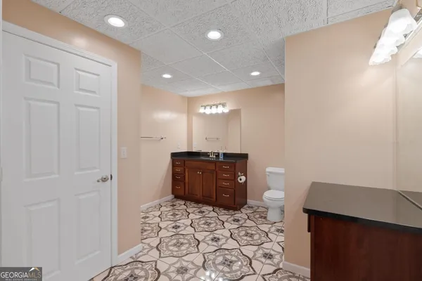 a view of a house with a sink