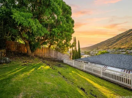 $1,350,000 | 855 Kainoa Place, Honolulu, HI 96821