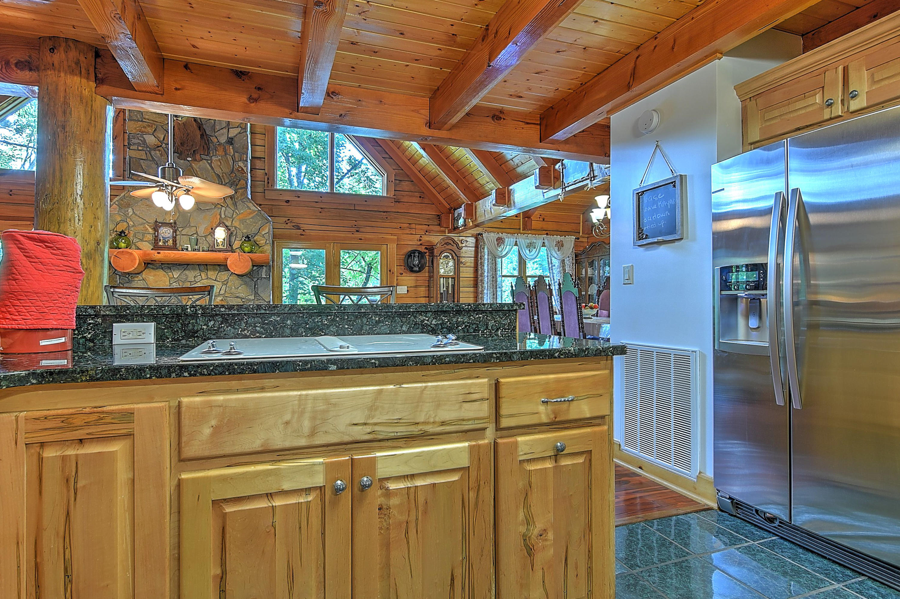 155 Cable Hollow Road Butler, TN 37640 - Photo 18 of 51 155 Cable Hollow Rd-15