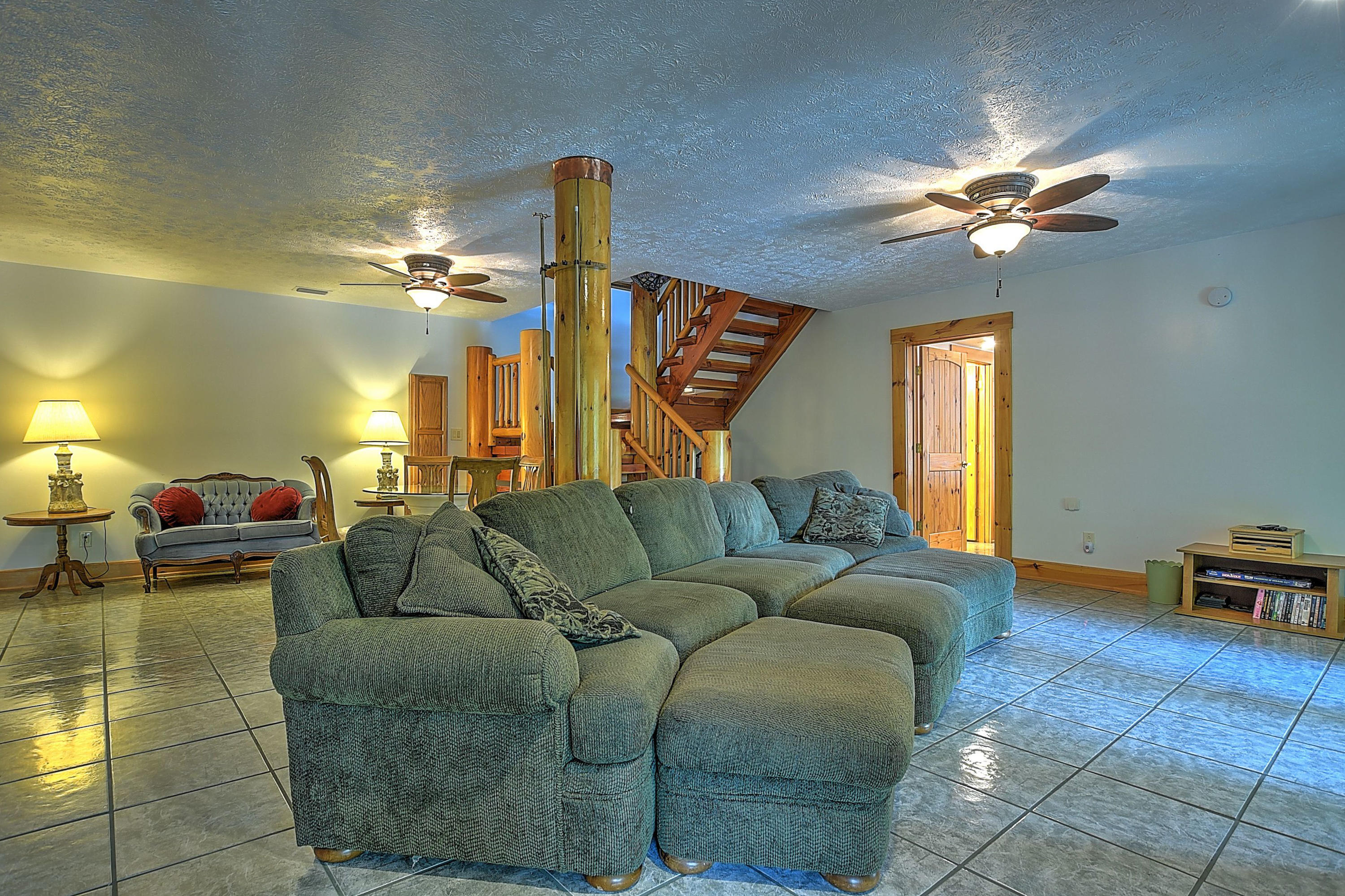 155 Cable Hollow Road Butler, TN 37640 - Photo 29 of 51 155 Cable Hollow Rd-26