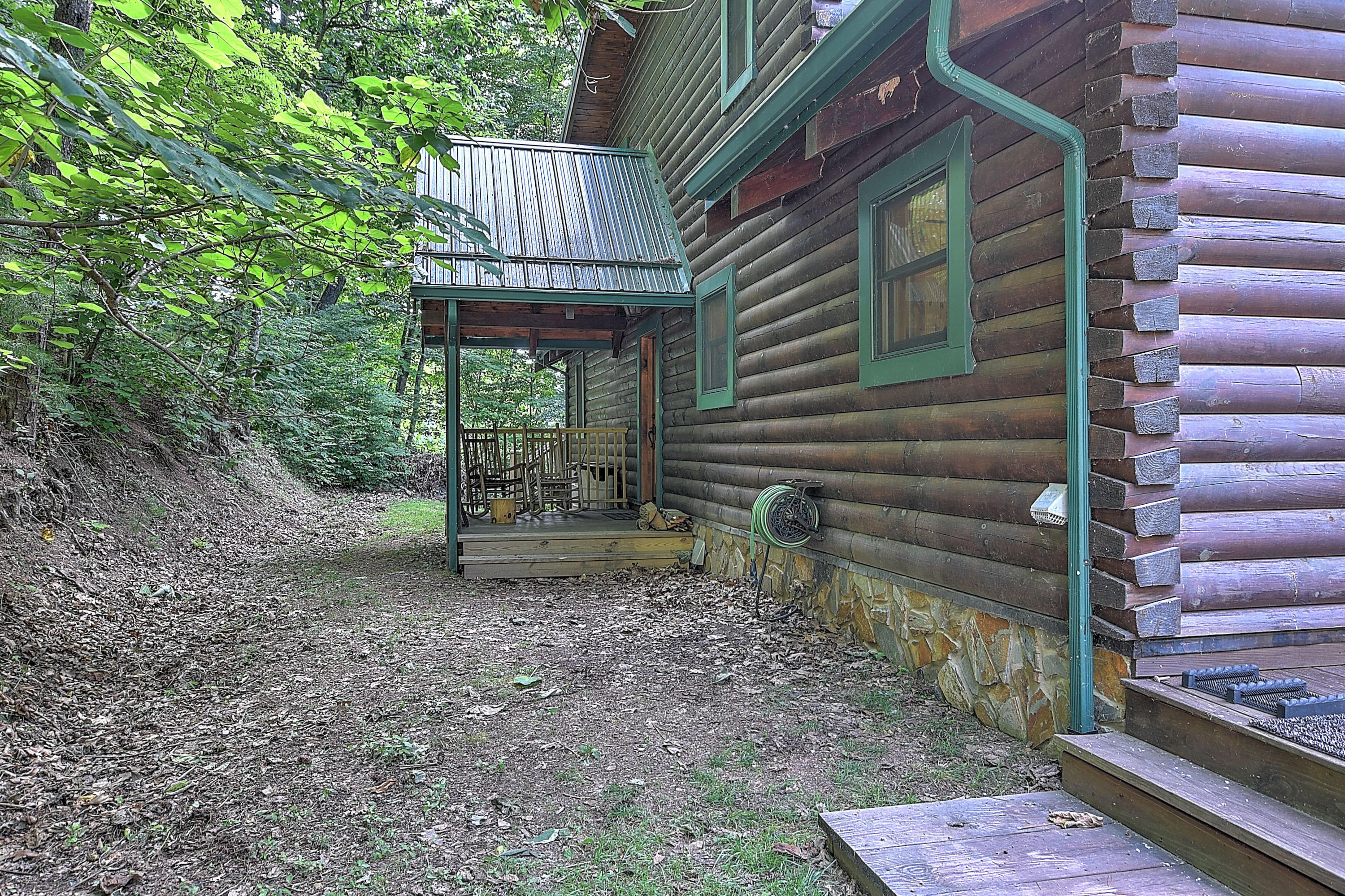 155 Cable Hollow Road Butler, TN 37640 - Photo 45 of 51 155 Cable Hollow Rd-42