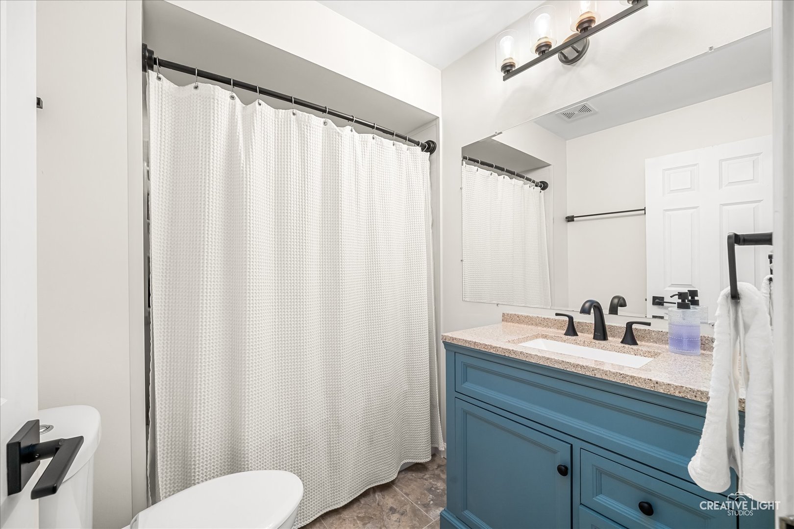 847 Woodland Hills Road Batavia, IL 60510 - Photo 21 of 34