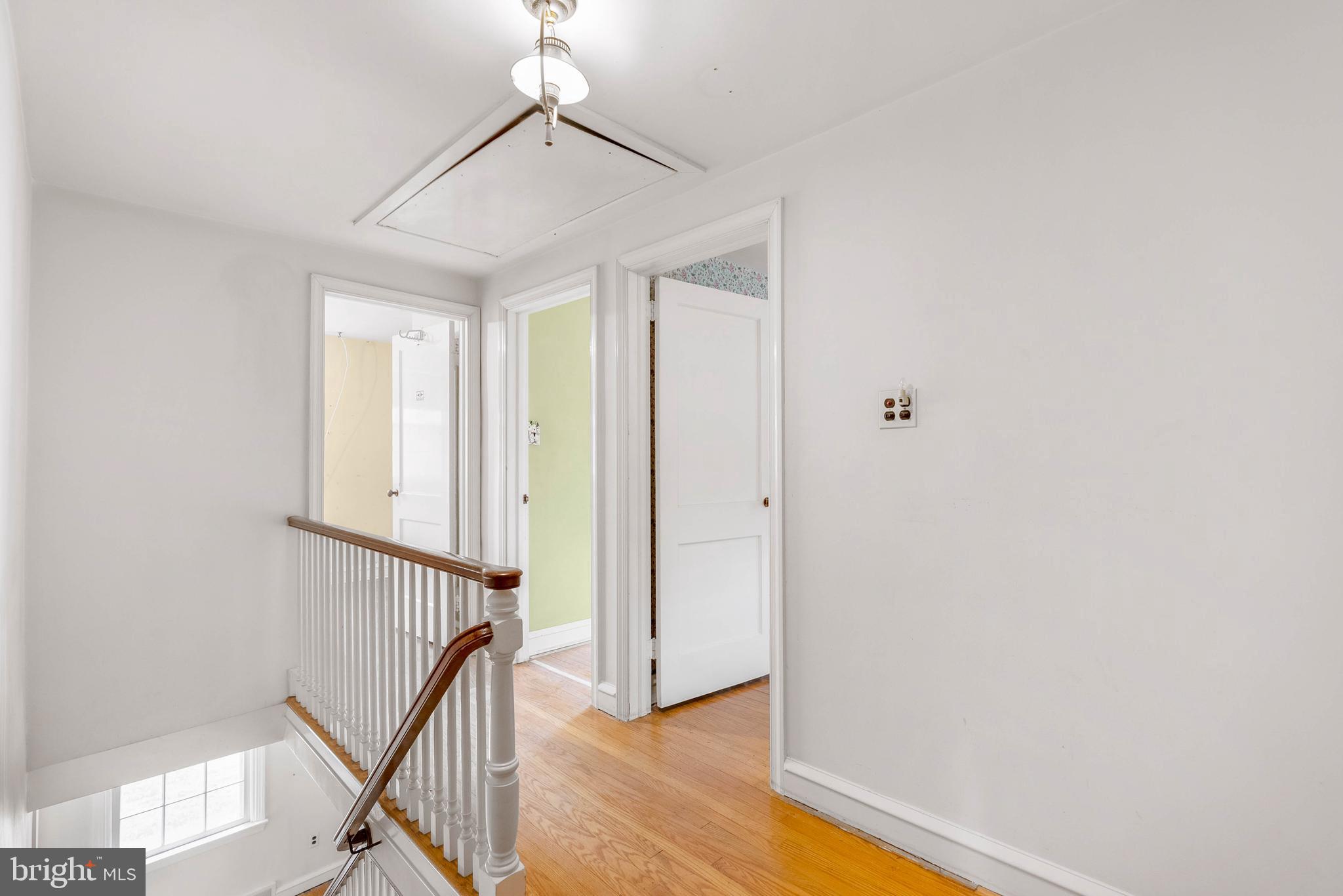 402 Hawthorne Road Wallingford, PA 19086 - Photo 11 of 23