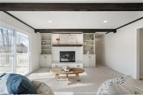 $439,000 | 1001 East Piatt Lane, Olathe, KS 66061