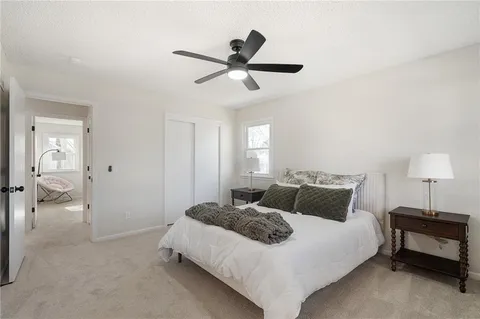 $439,000 | 1001 East Piatt Lane, Olathe, KS 66061