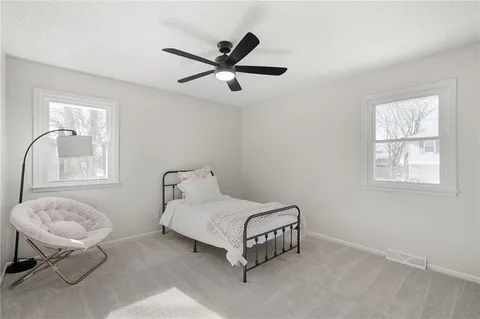 $439,000 | 1001 East Piatt Lane, Olathe, KS 66061