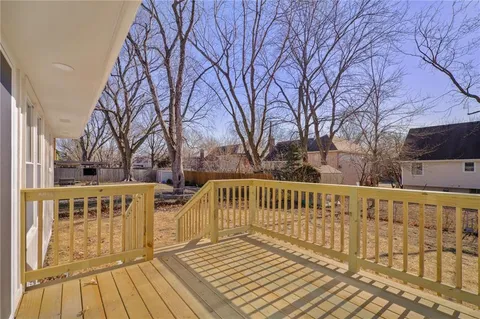 $439,000 | 1001 East Piatt Lane, Olathe, KS 66061