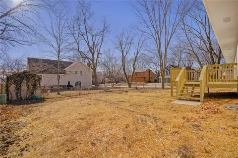 $439,000 | 1001 East Piatt Lane, Olathe, KS 66061