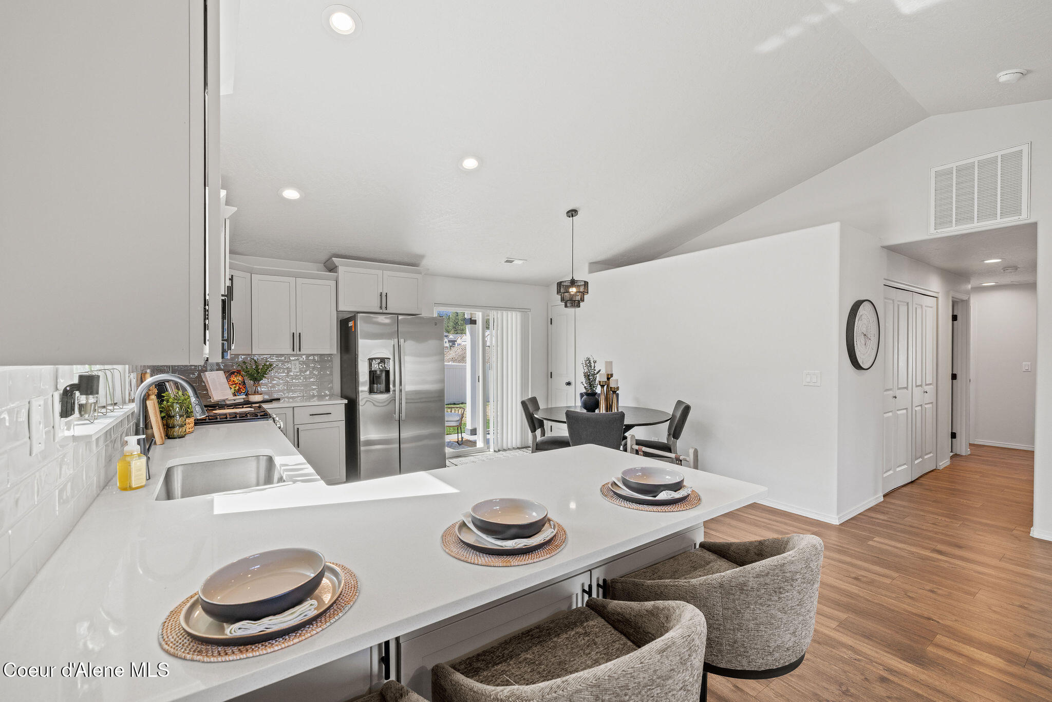 16237 Hadley Loop Rathdrum, ID 83858 - Photo 10 of 27 Kitchen