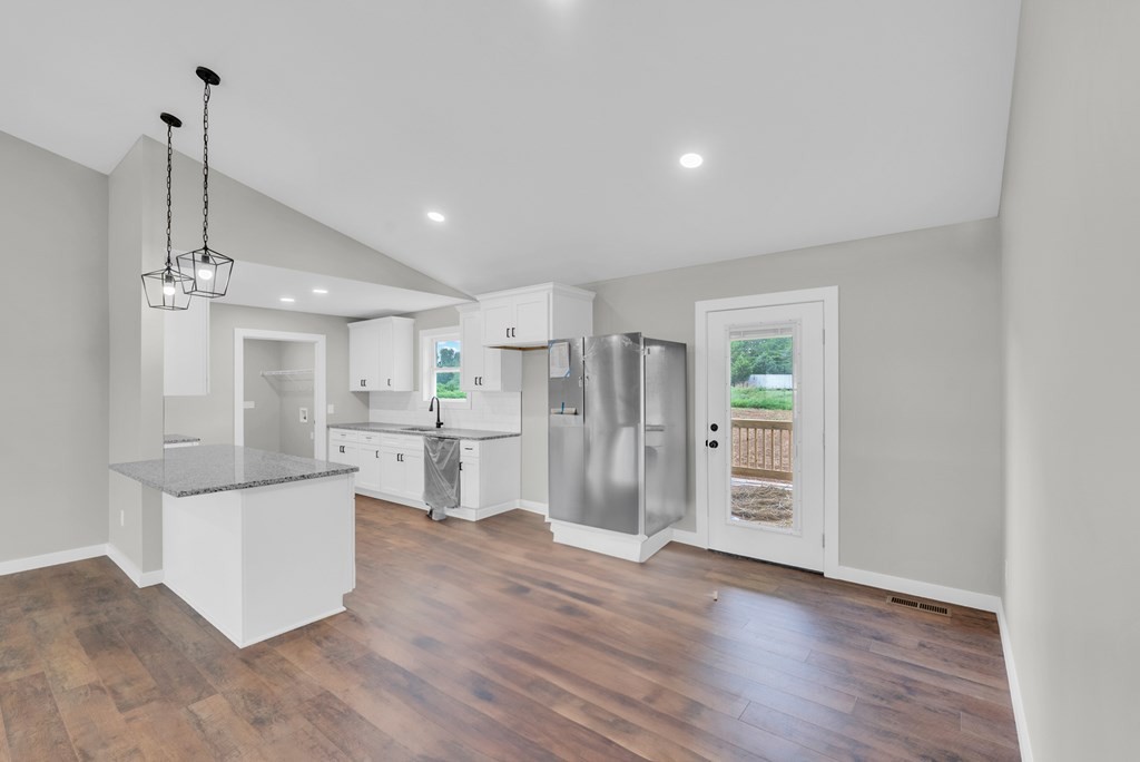 586 Harleys Ridge Road Sparta, TN 38583 - Photo 14 of 28