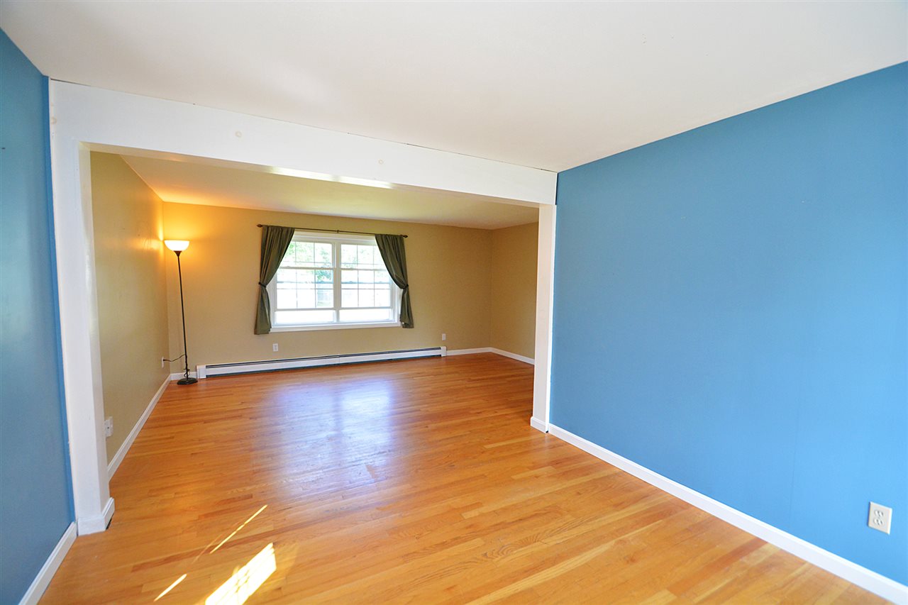 13 Gerrish Road Dover, NH 03820 - Photo 17 of 40