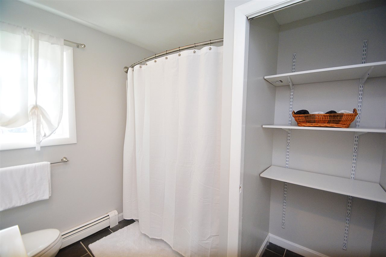 13 Gerrish Road Dover, NH 03820 - Photo 20 of 40