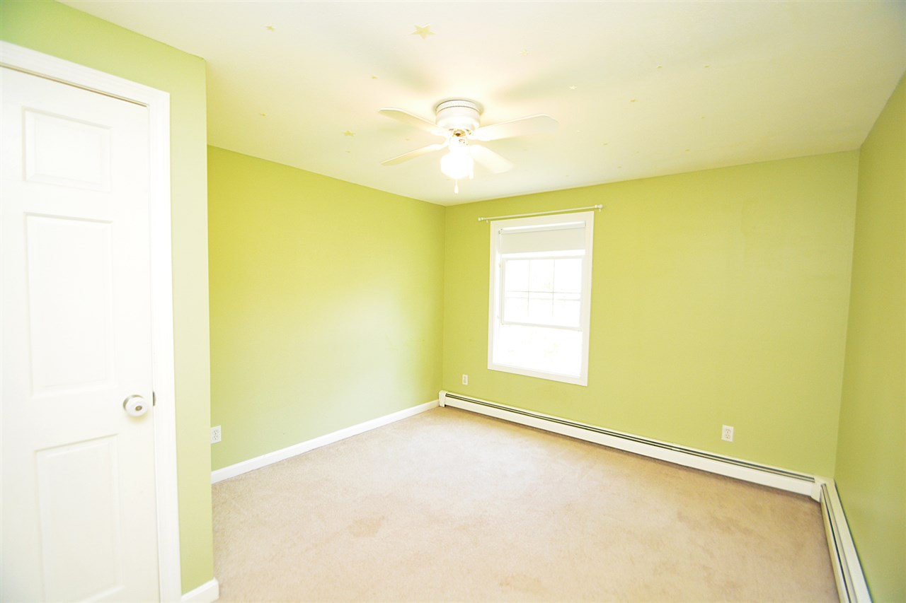 13 Gerrish Road Dover, NH 03820 - Photo 24 of 40