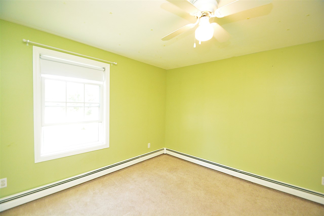 13 Gerrish Road Dover, NH 03820 - Photo 25 of 40