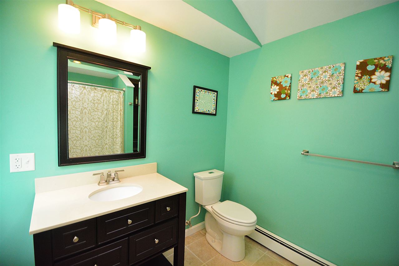 13 Gerrish Road Dover, NH 03820 - Photo 28 of 40