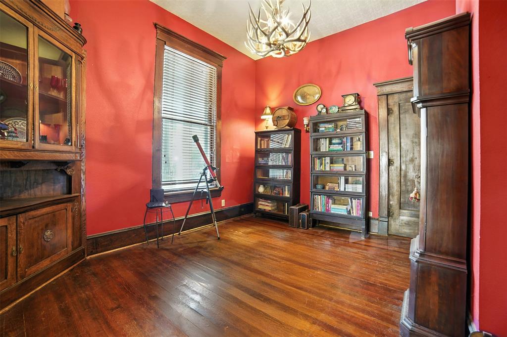 504 South Main Street Lockhart, TX 78644 - Photo 25 of 40