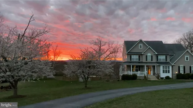 $925,000 | 229 Soldiers Rest Lane, Winchester, VA 22602