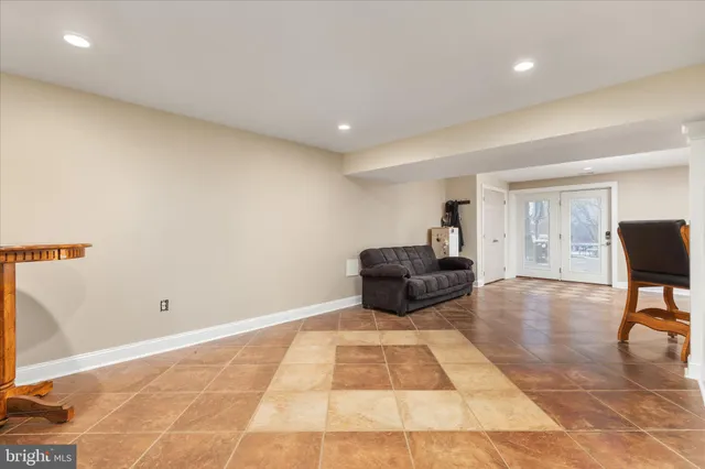 $925,000 | 229 Soldiers Rest Lane, Winchester, VA 22602