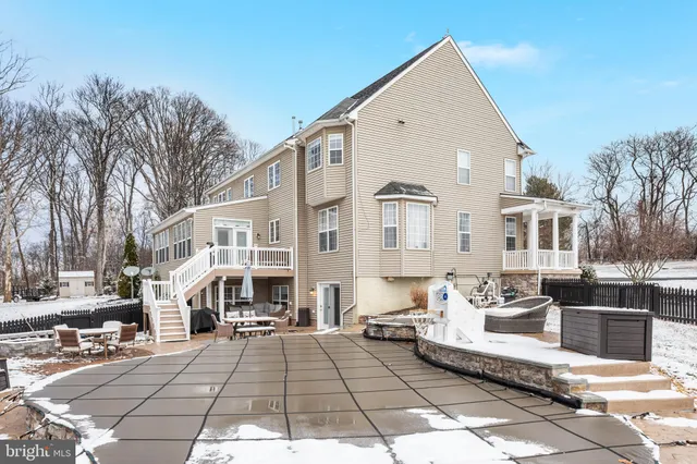 $925,000 | 229 Soldiers Rest Lane, Winchester, VA 22602