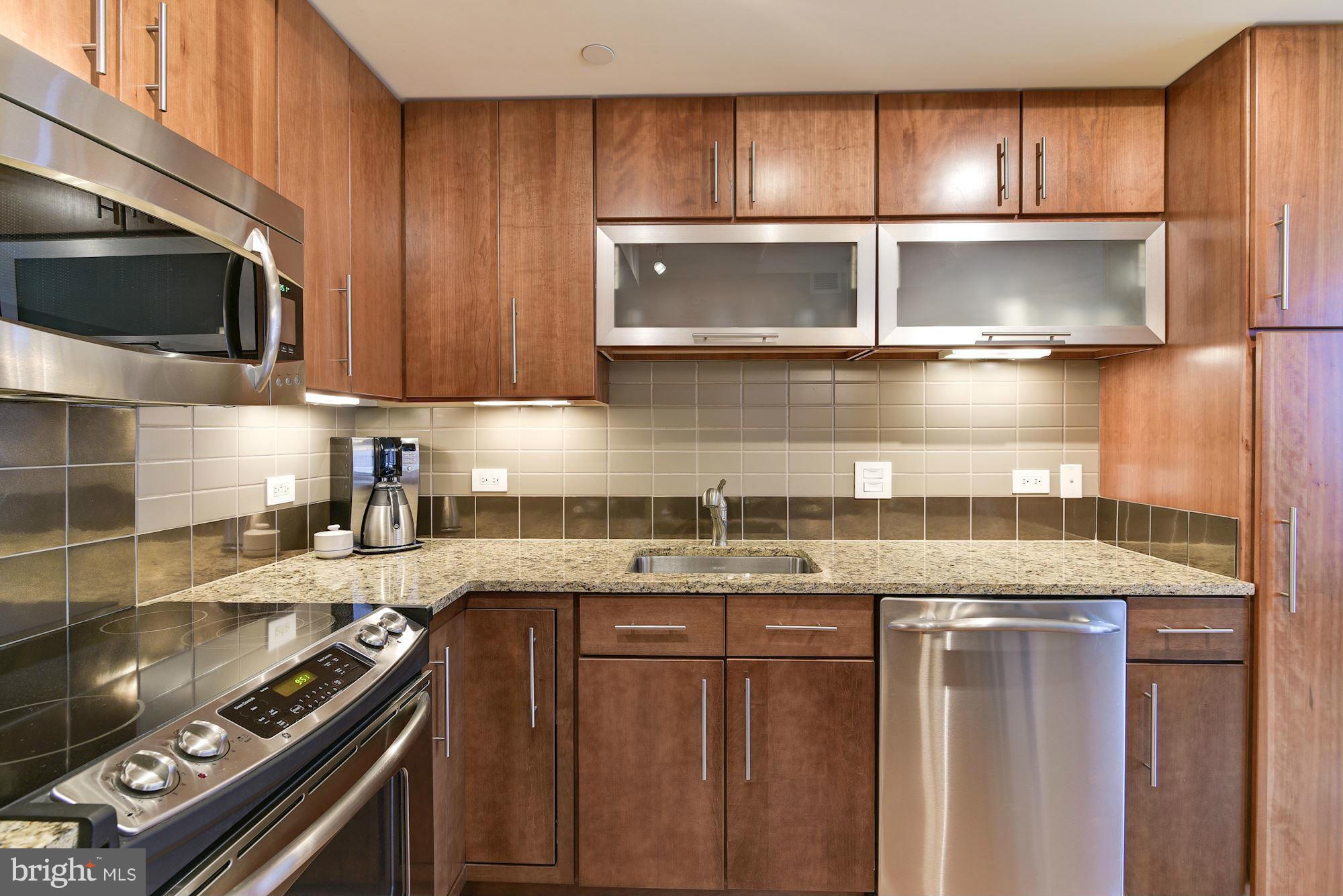 1025 First Street Southeast, Unit 509 Washington, DC 20003 - Photo 9 of 20 Kitchen