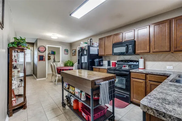 $289,000 | 9009 Quarry Ridge Trail, Fort Worth, TX 76244