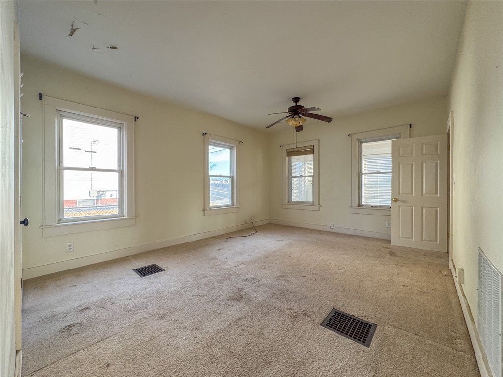 34 Smithfield Road Woonsocket, RI 02895 - Photo 14 of 25
