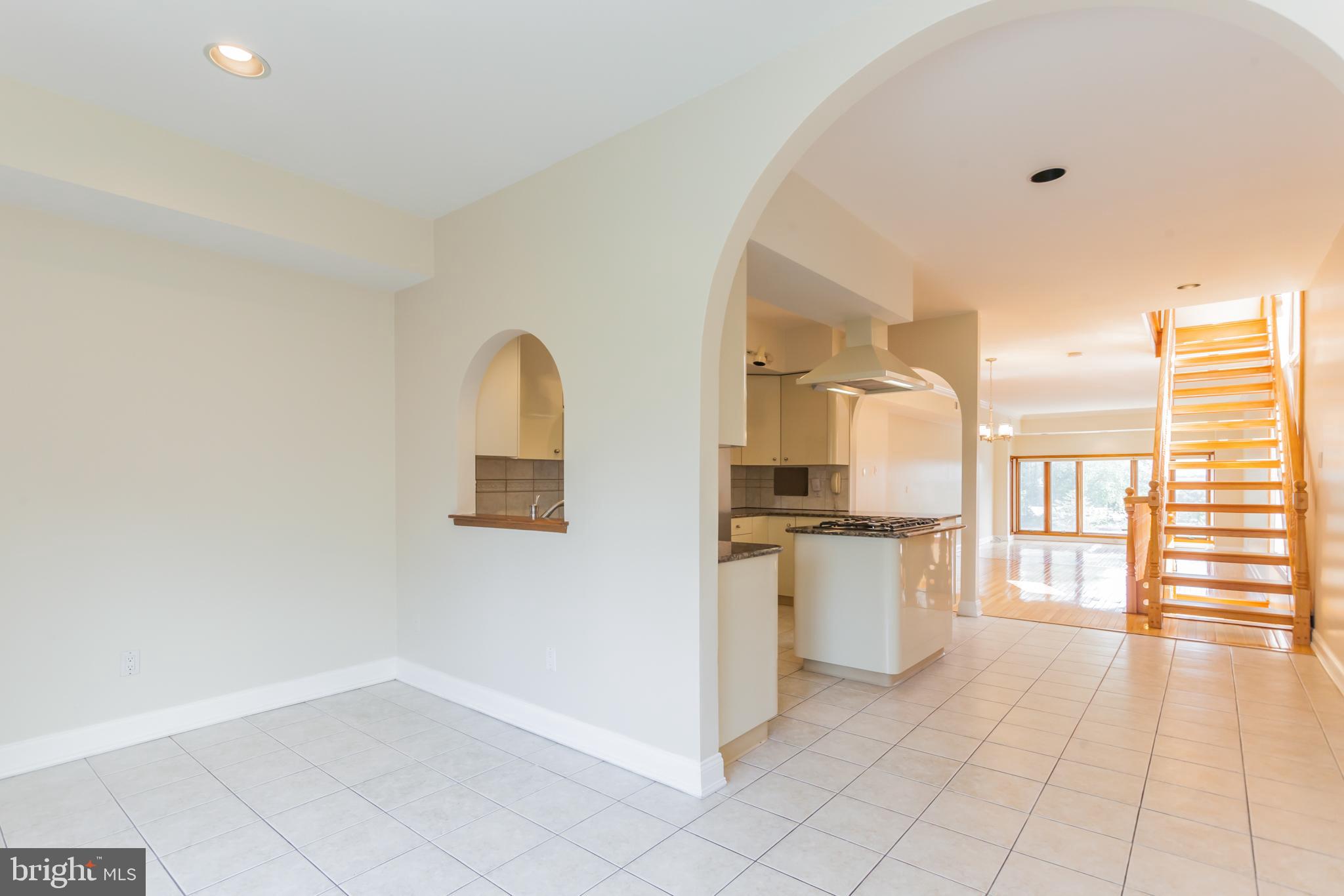 730 South Front Street, Unit R Philadelphia, PA 19147 - Photo 13 of 32 Breakfast Area