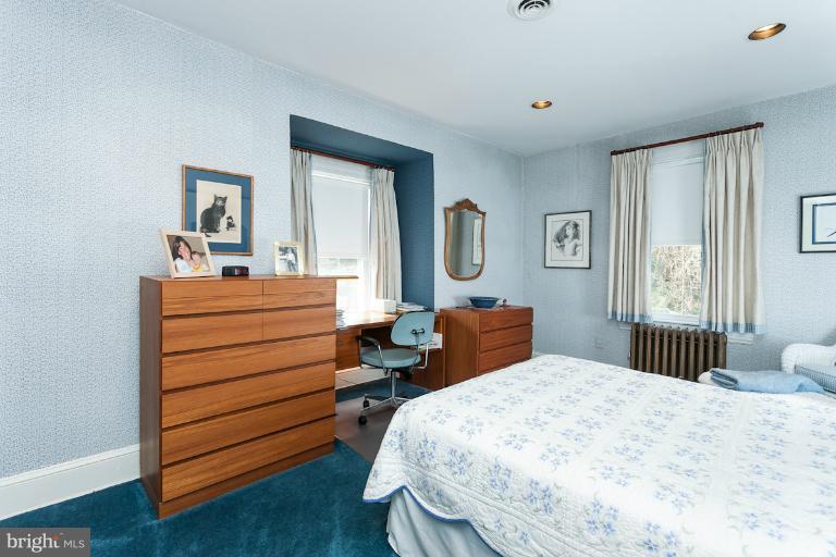 2200 Chilham Road Baltimore, MD 21209 - Photo 26 of 30 Bedroom