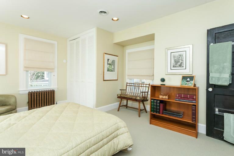 2200 Chilham Road Baltimore, MD 21209 - Photo 8 of 30 Bedroom