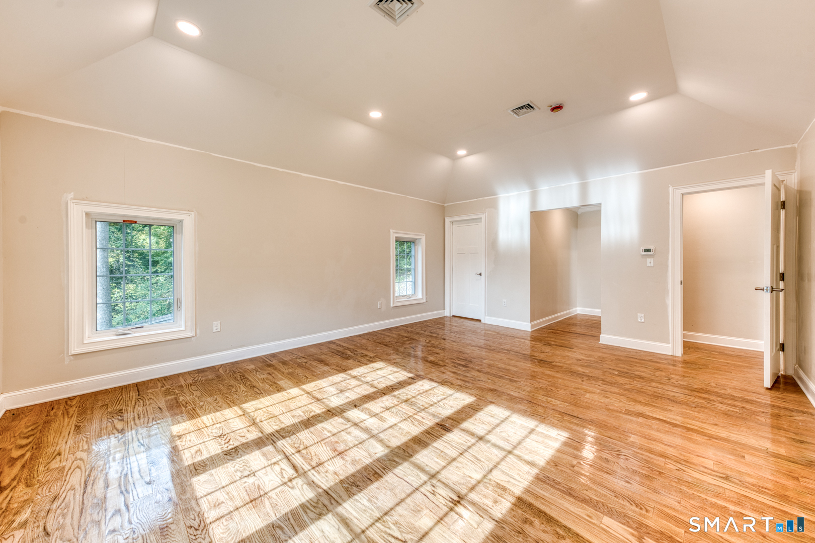 171 Oregon Road Meriden, CT 06451 - Photo 23 of 38