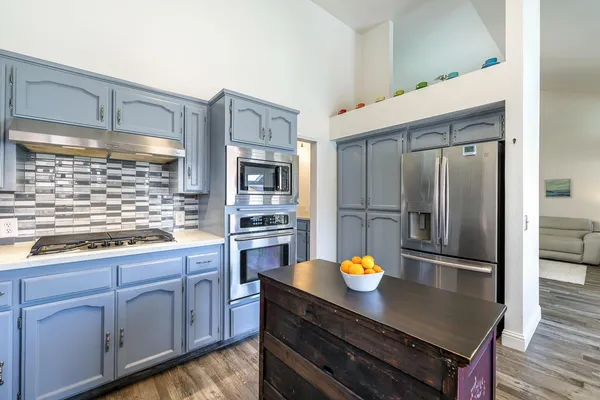 $548,444 | 2043 Escalon Avenue, Clovis, CA 93611