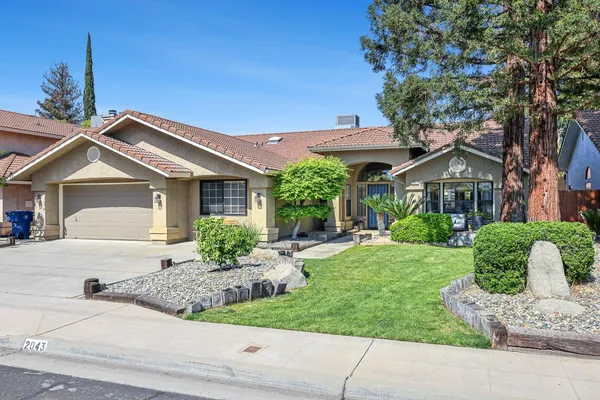 $548,444 | 2043 Escalon Avenue, Clovis, CA 93611