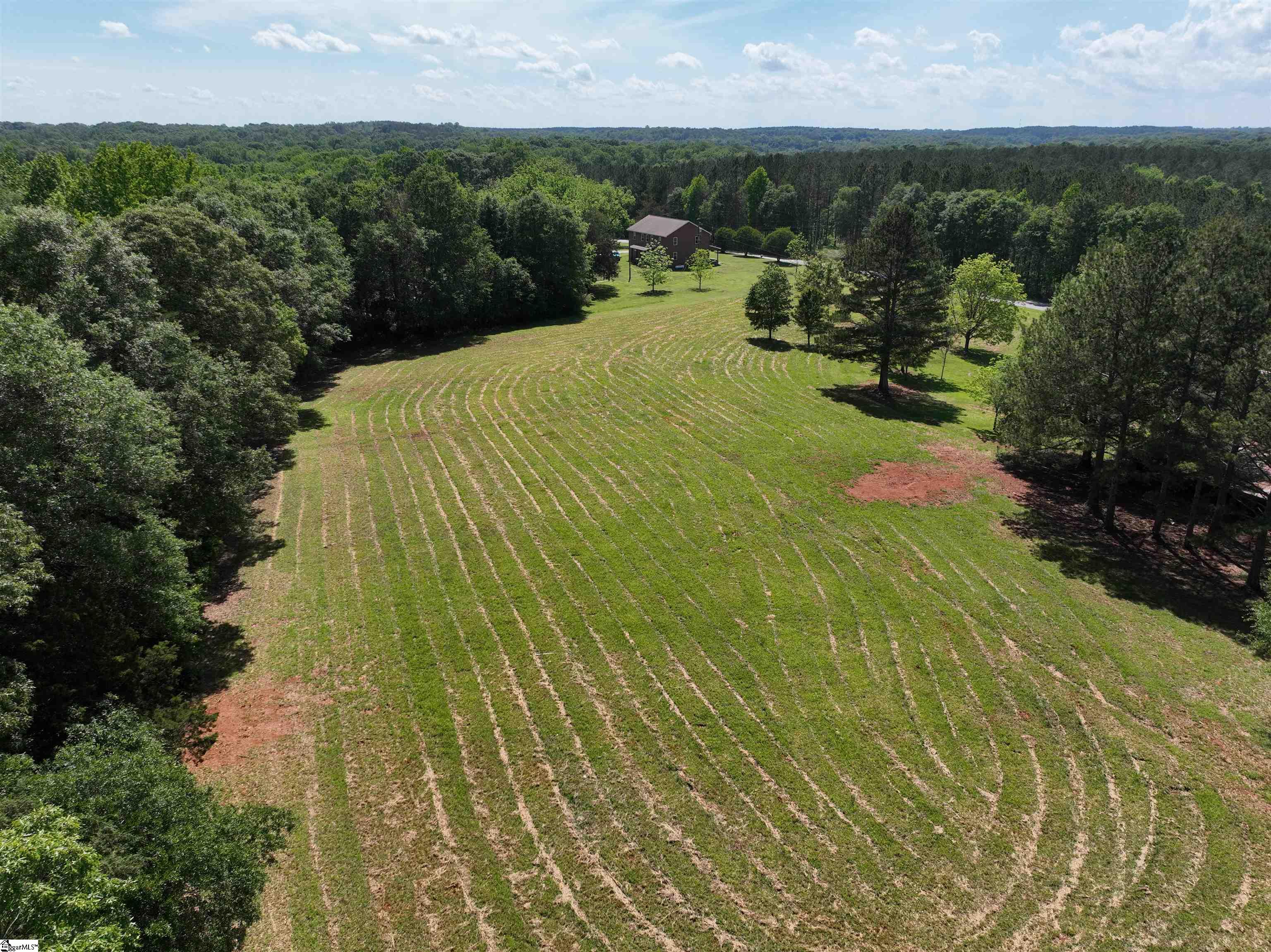 566 West Pine Grove Road Fair Play, SC 29643 - Photo 2 of 47 Gallery Image 2