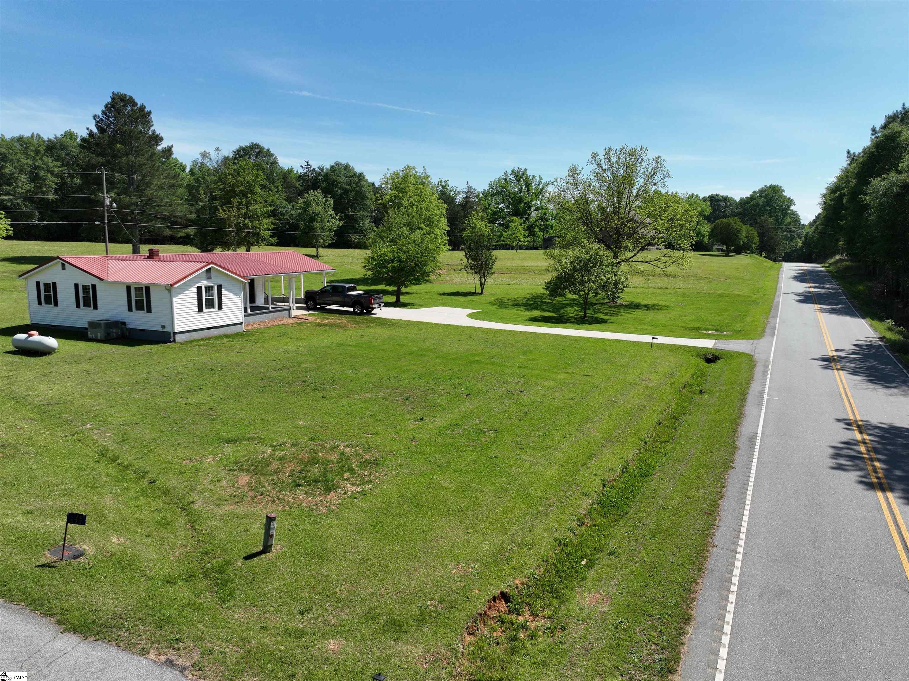 566 West Pine Grove Road Fair Play, SC 29643 - Photo 27 of 47 Gallery Image 27